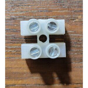 x2 Heyco Wire Protector Terminal Blocks